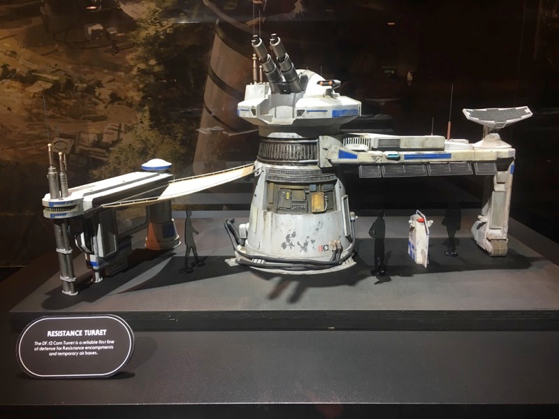 Illustration for article titled Here's Your First Look at an Insanely Detailed Model of Disney's Star Wars Land (UPDATED)
